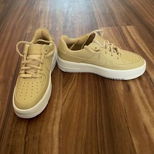 Nike Air Force 1 never worn 7.5